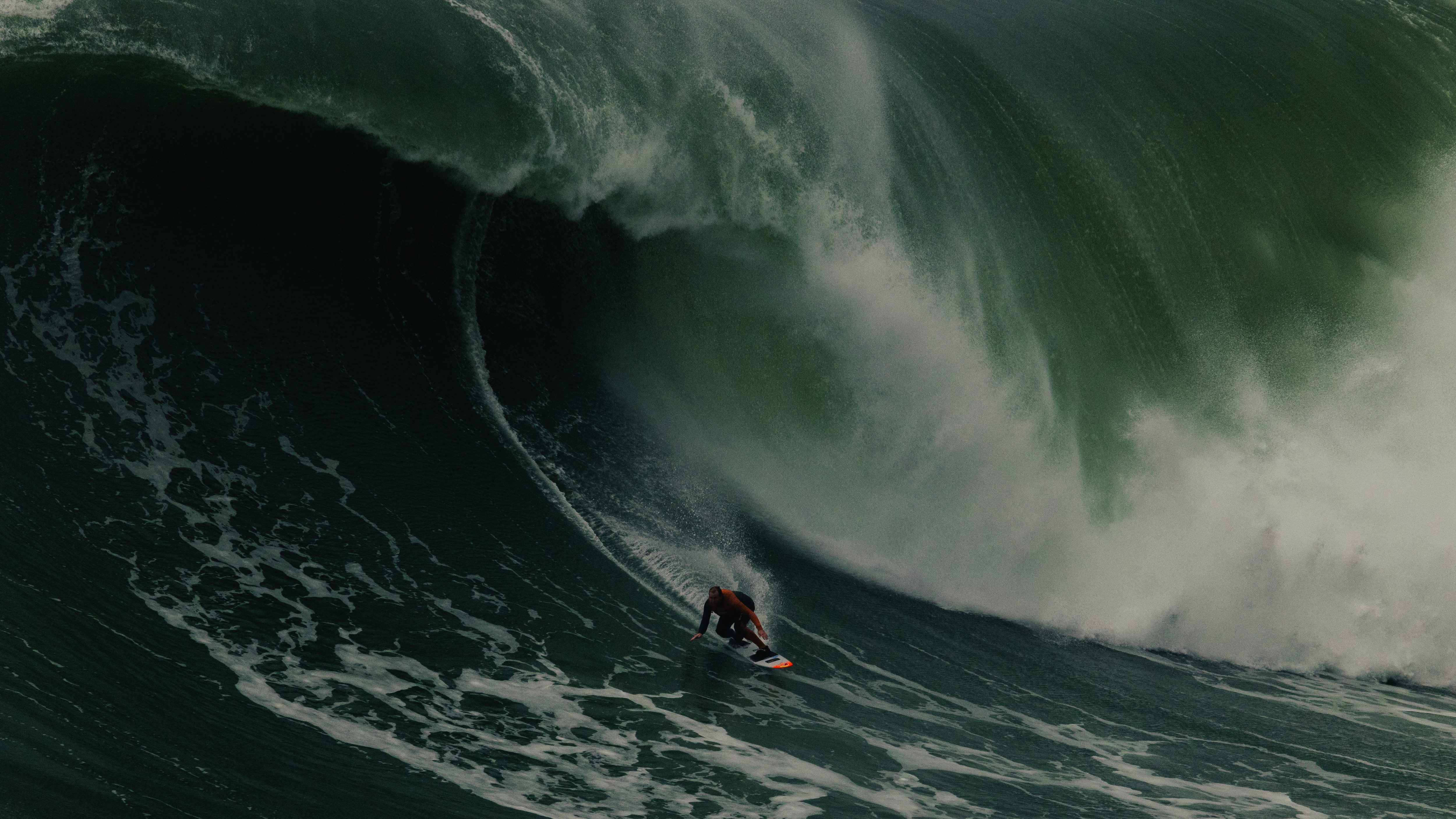 Cotton taking on the monster waves of Morocco. Credit: Sam Sherring